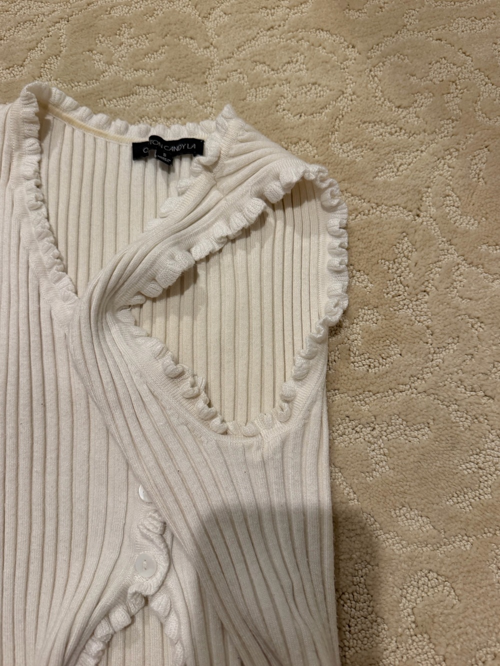 Aritzia Cream Ribbed Button-Front Knit Tank - Picture 2 of 4